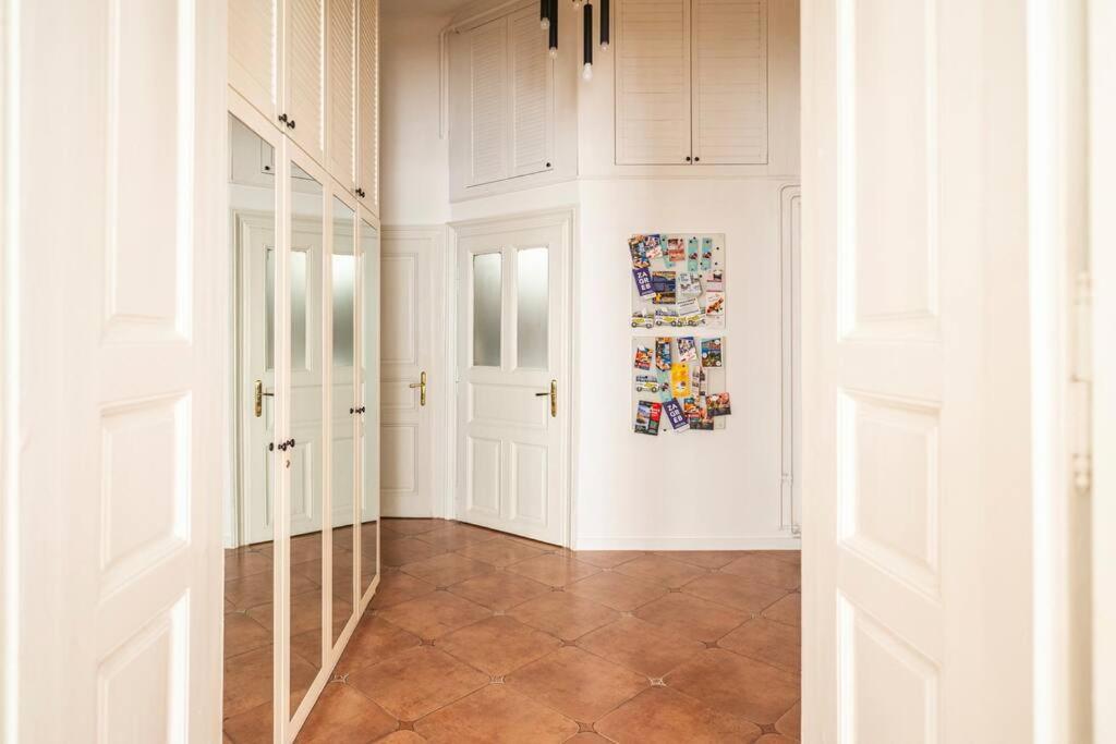 Apartment Herzer Загреб Екстериор снимка